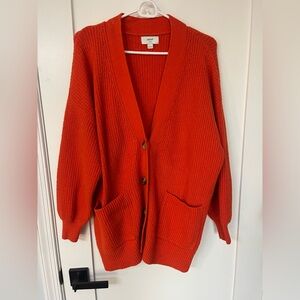 Aerie oversized sweater with tortoise buttons